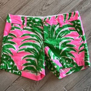Lilly Pulitzer Pink & Green Pineapple 5 Inch Short